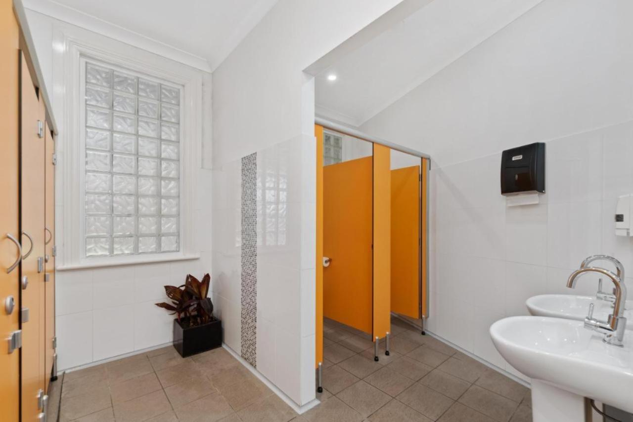 ホテルThe Commercial Quarters Millthorpe エクステリア 写真