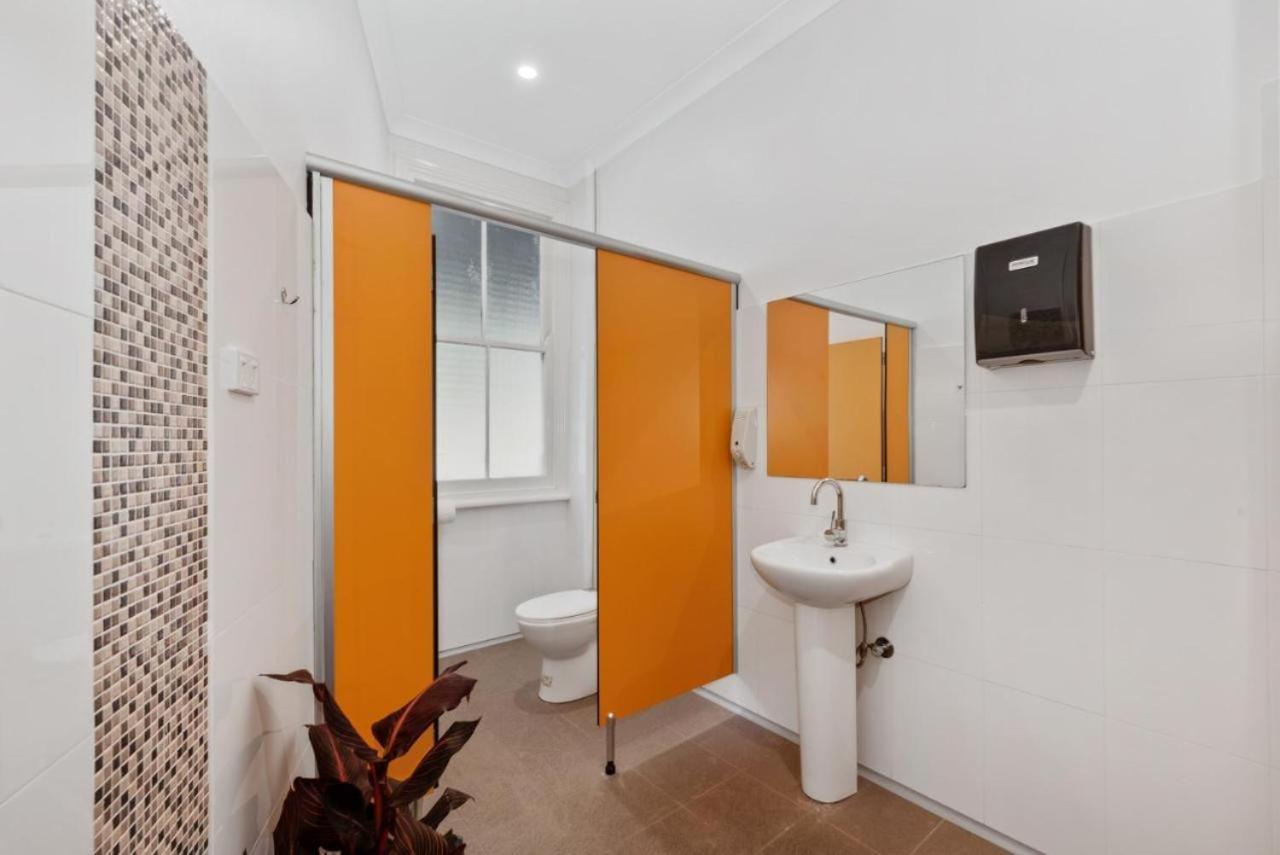 ホテルThe Commercial Quarters Millthorpe エクステリア 写真